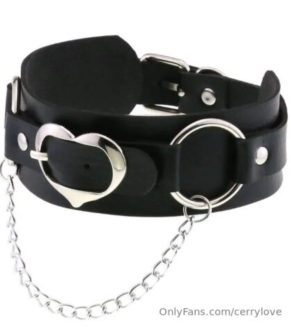 I ve always wanted a necklace like the one in the photo i ll be happy 