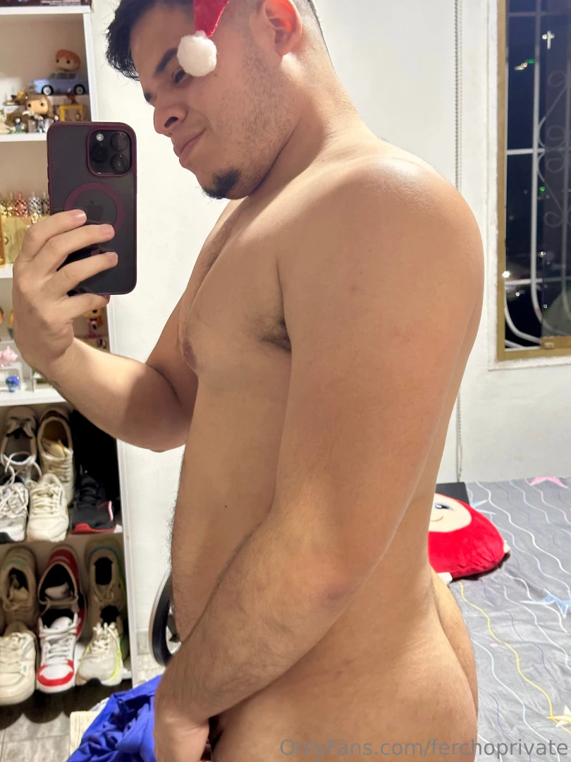 Ya se acerca navidad y a n no llega tu santa christmas is coming and 