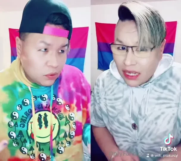 So ex messages me like nothing happens still with the skank so 