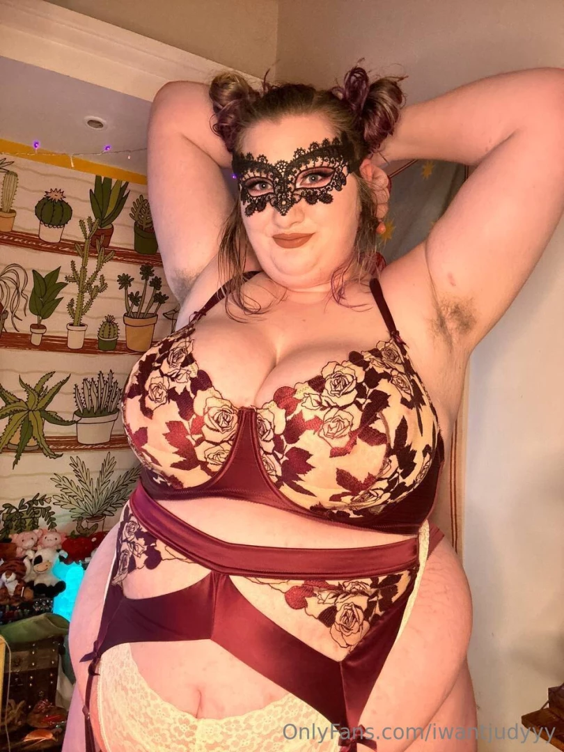 Free hairy university student phoebetheunistudent is looking for part 1 