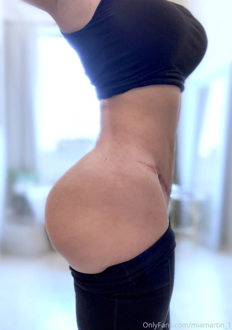 Come and spank me part 1 