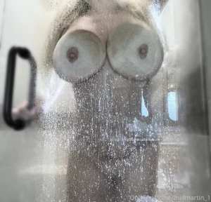 Damn i thought i wouldnt survive his big dick and hardcore fucking