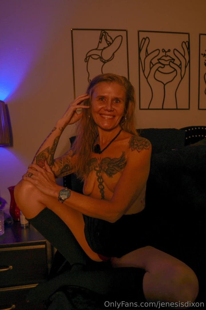 I made this account because i keep getting banned off the other 