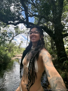 Sempre sintonizada com a natureza leve e fluindo https onlyfans com part 2