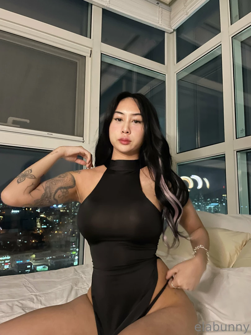 Rip this dress off of me 