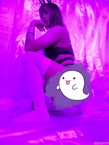 I know it s november but my hoelloween set is still available