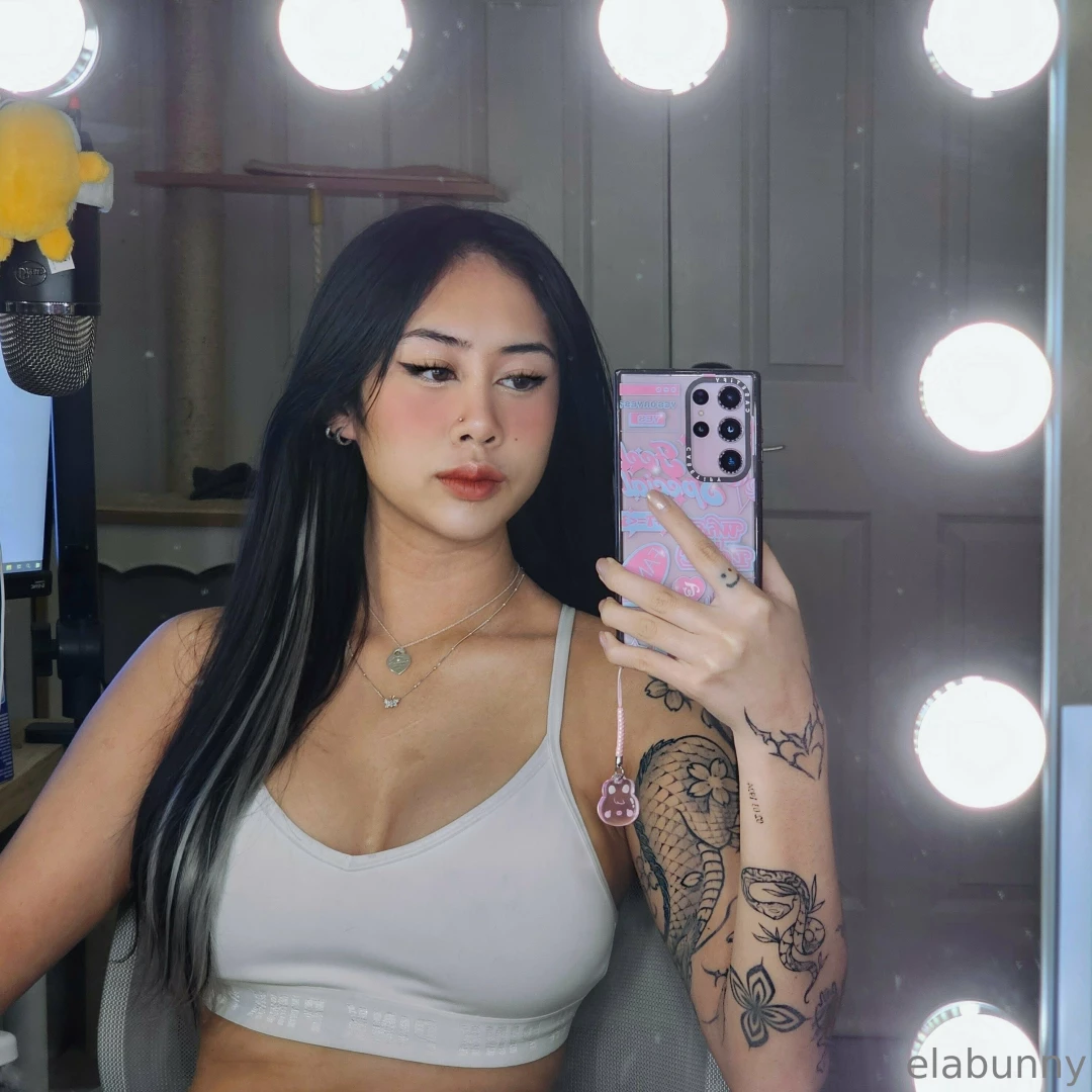 Spicy titty treats are cumming to my vip page for renew users elabunns 