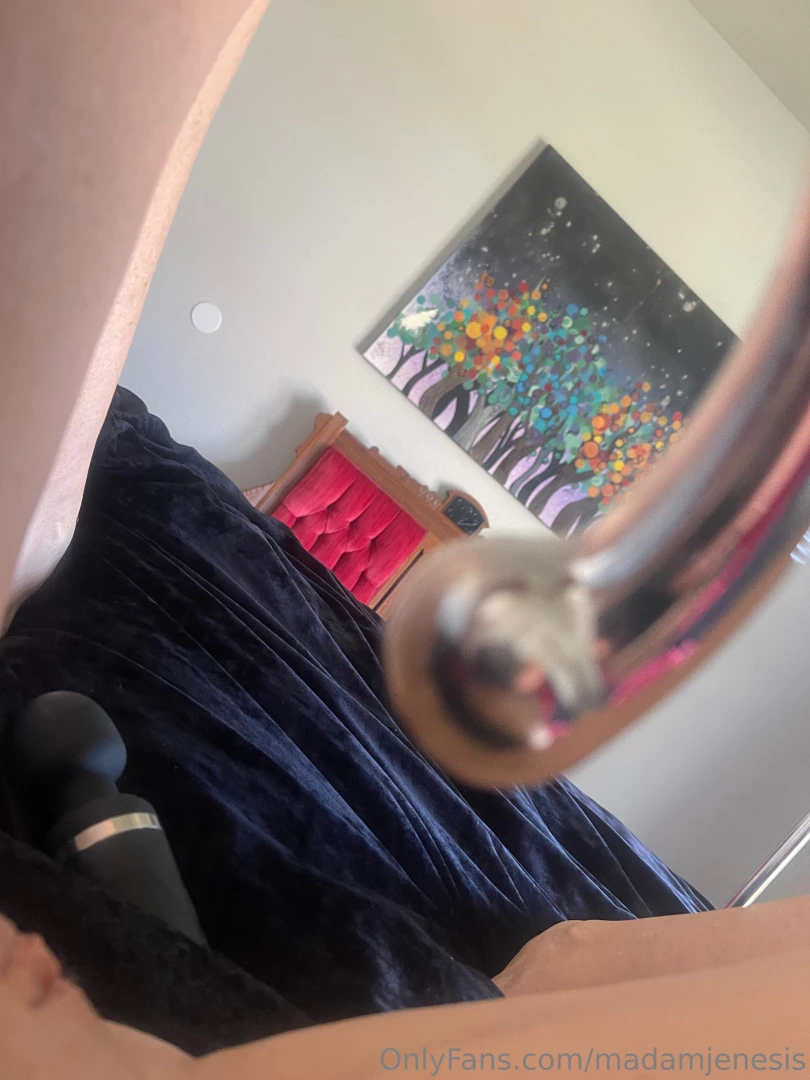 Mmm polistic yoga has made my pelvic floor on point as mighty as an 18 