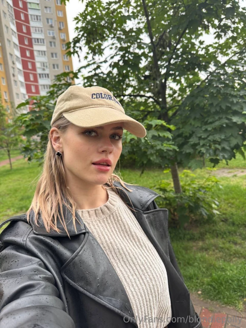 A walk in the rain a boost of emotions and new feelings 