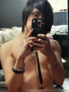 Hi hi - just wanted to show how long my hair was before i finally cut part 7
