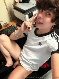 Work office is a mess but so am i tbh lol just a lil post because i part 7