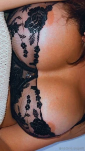 She s barely holding this evening i might need some extra hands over