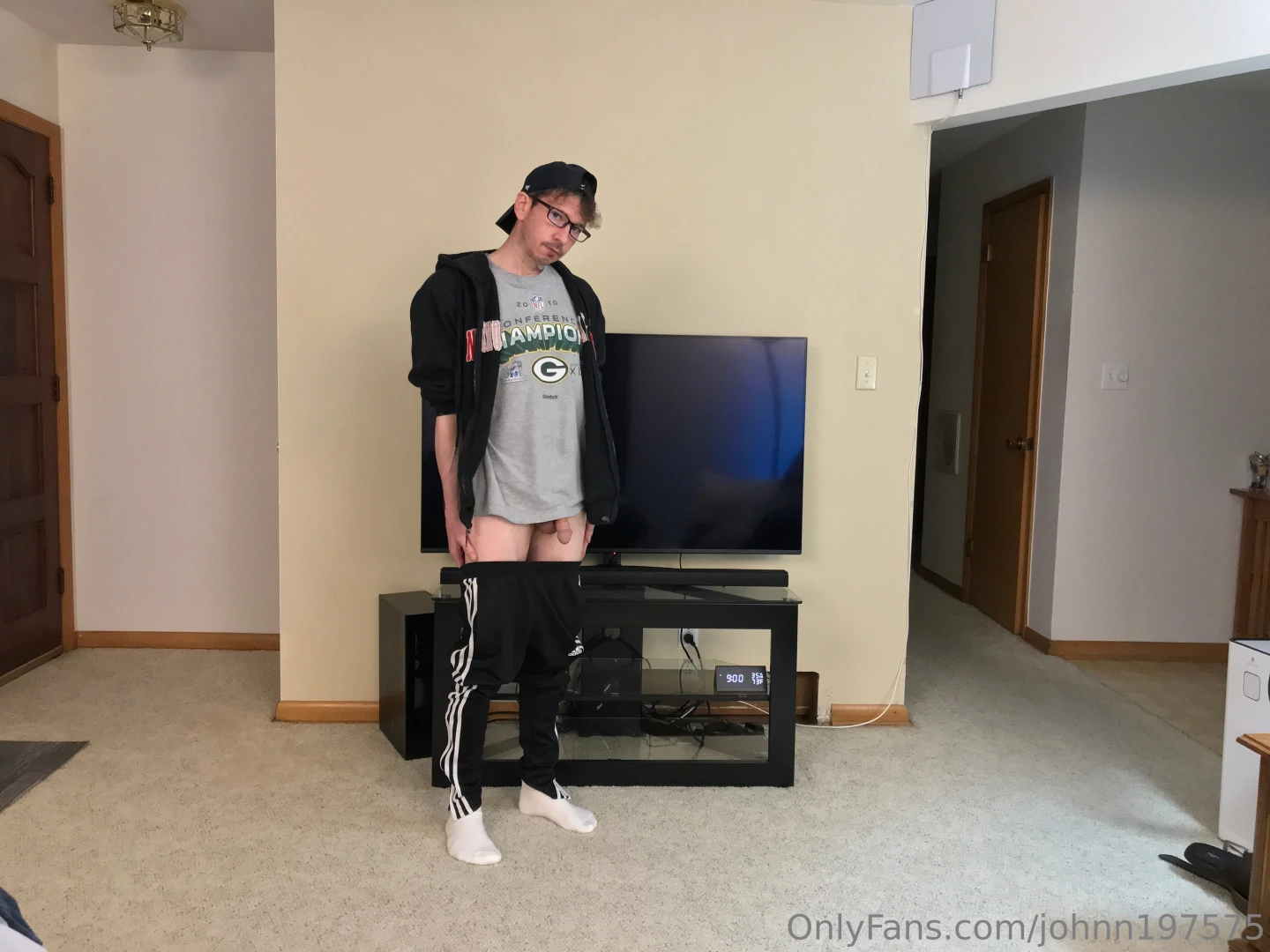 Hoodie pics and video i fell yesterday and split my lower lip that is part 7 