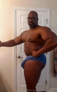 Just got another delivery and you know i had to try these on for you