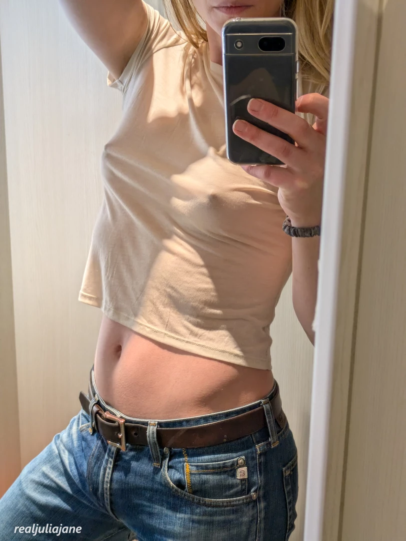 I m alive i went to a store and bought two 2 items of clothing a skirt 