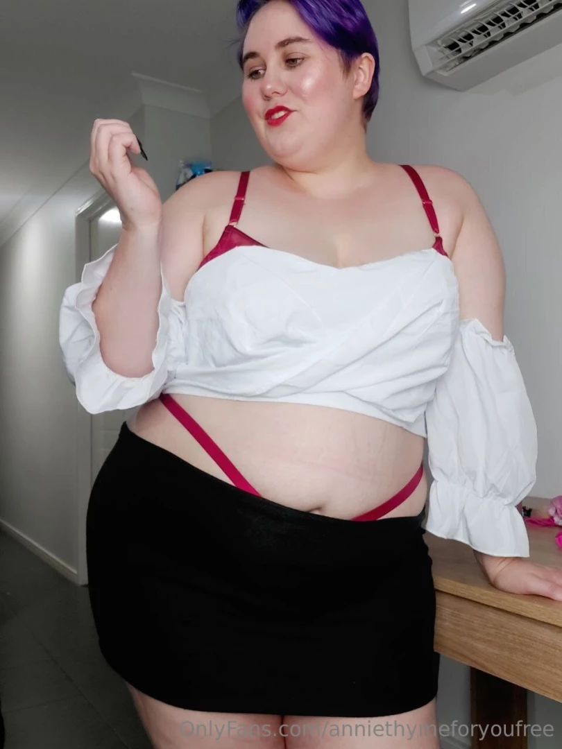Would you rip my skirt right off me 