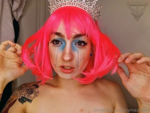 Swipe and you ll see me stick something up my butt part 27