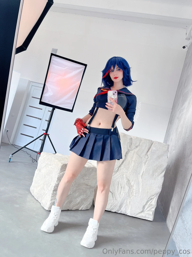 Are you still spying on how my photo shoots are going this month there part 1 