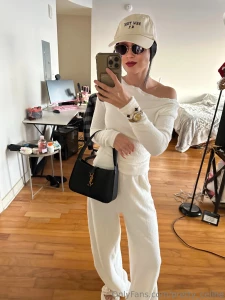 I like walking so much this is my new look do you like it