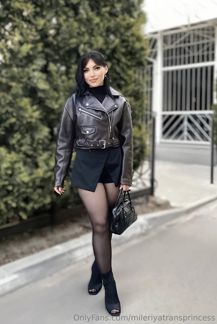 Hi there i m sophie sophie cutie the kind of girl who turns part 47 