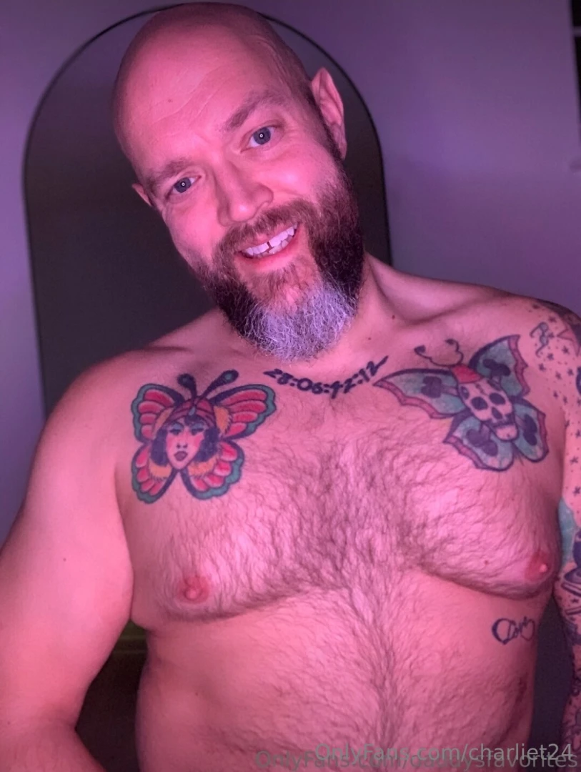 Daddy awaits your every fantasy- all welcome daddysfavorites 