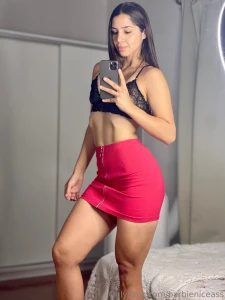 Do you like how tight skirts look on me