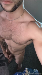 Hey guys who s horny too