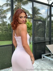 No bra no problem part 22