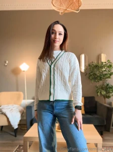 Reuniting with old friends feels like wrapping yourself in a cozy