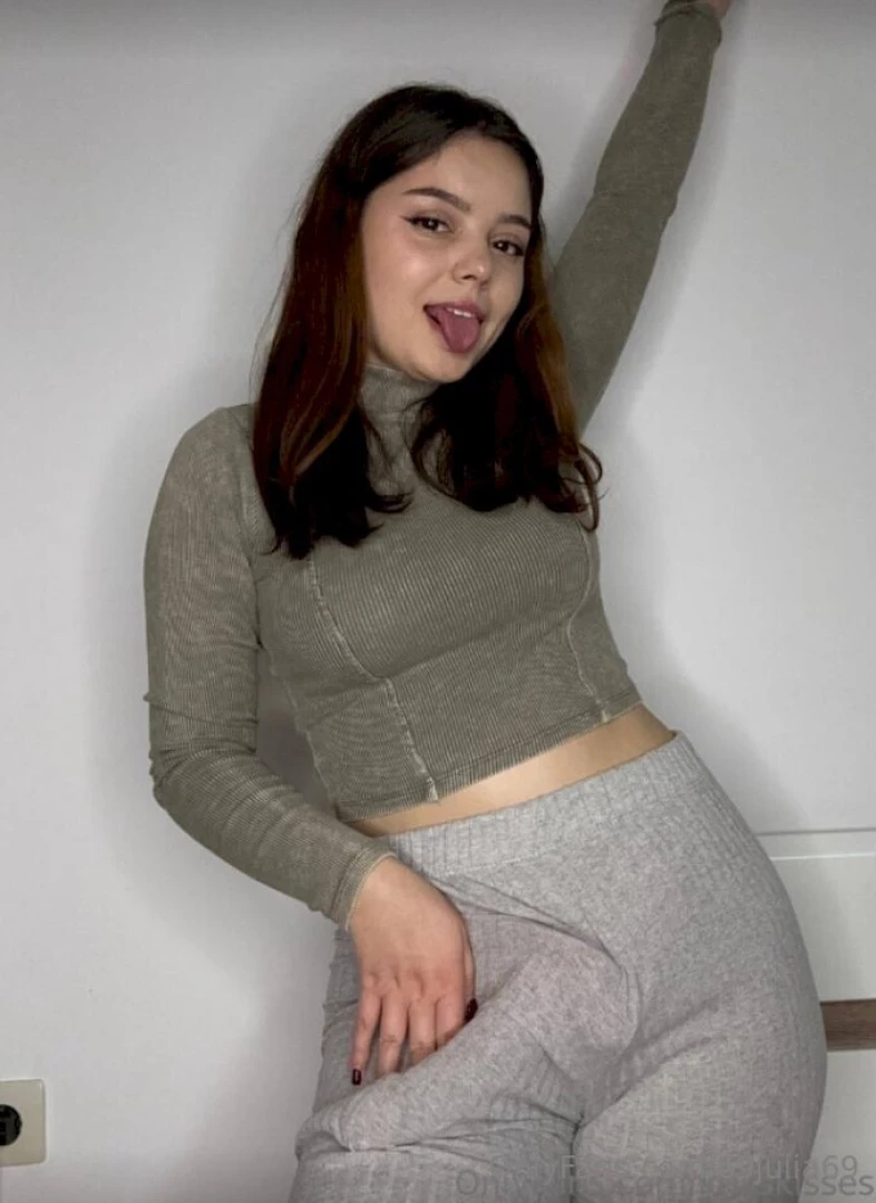 Krisskisses gorgeous doll for your hot desires krisskisses she loves part 569 