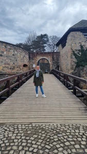 A lot of stairs but it definitely worth the claim