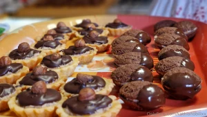 Last two days and all my christmas cookies will be ready and you my part 4