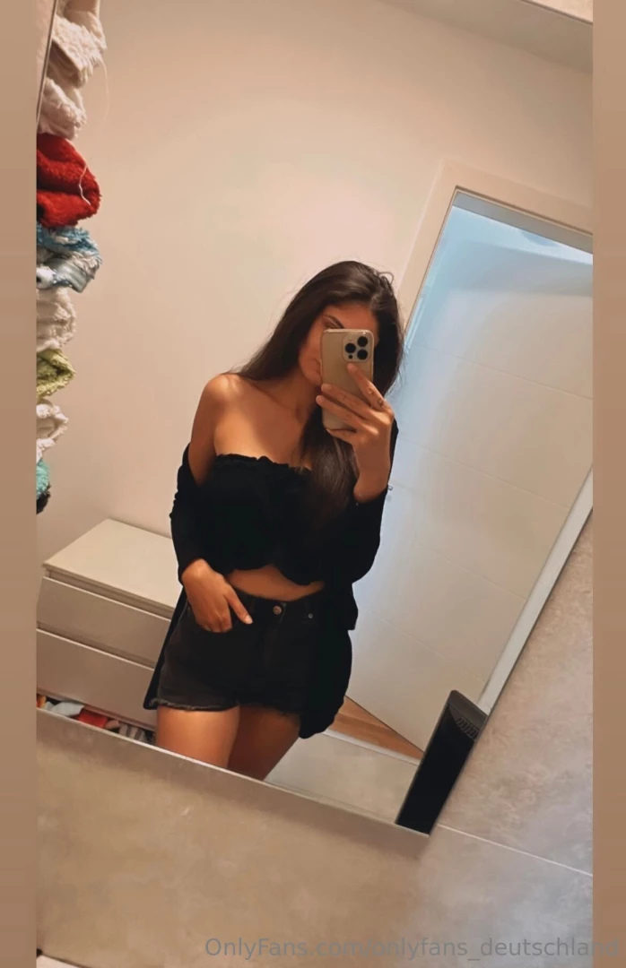 Lena valentina hey ich bin lena 21 und bereit f r spannung neugierig part 2 