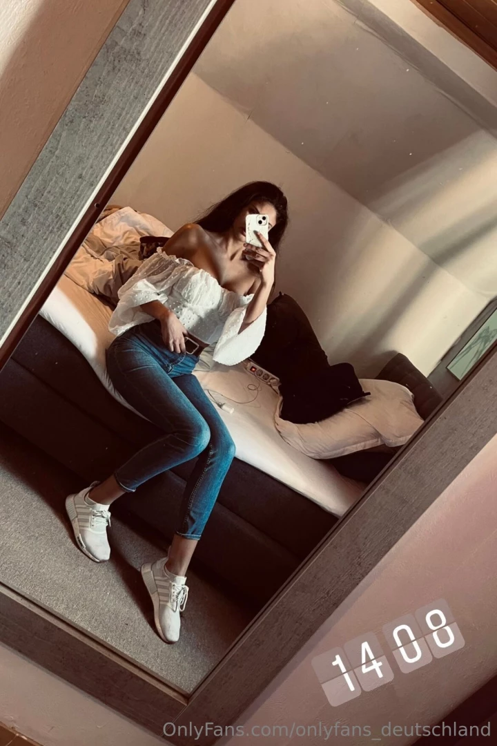 Lena valentina hey ich bin lena 21 und bereit f r spannung neugierig 