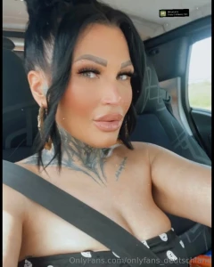Rachel_bayer mit meinen vielen tattoos und meiner kurvigen figur bin part 3