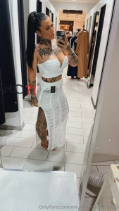Rachel_bayer mit meinen vielen tattoos und meiner kurvigen figur bin part 2