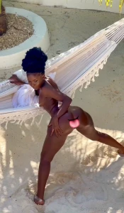 First time spying on me naked how much can you handle lmk by typing