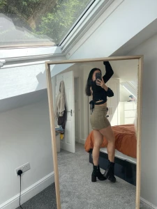 My skirt just lifted up itself part 1