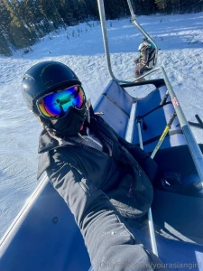 Reminiscing my holidays can you tell what my favourite colour outfit