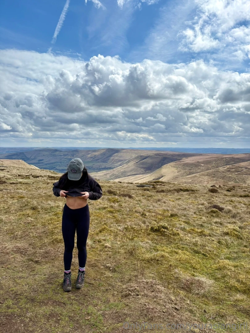Sundays are for hikes and a bit of naughtiness 
