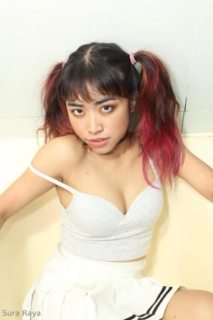 College is hard but making me cum is easy 