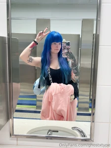 I m in the uk for a bit gonna try to give yall some goodies while i m