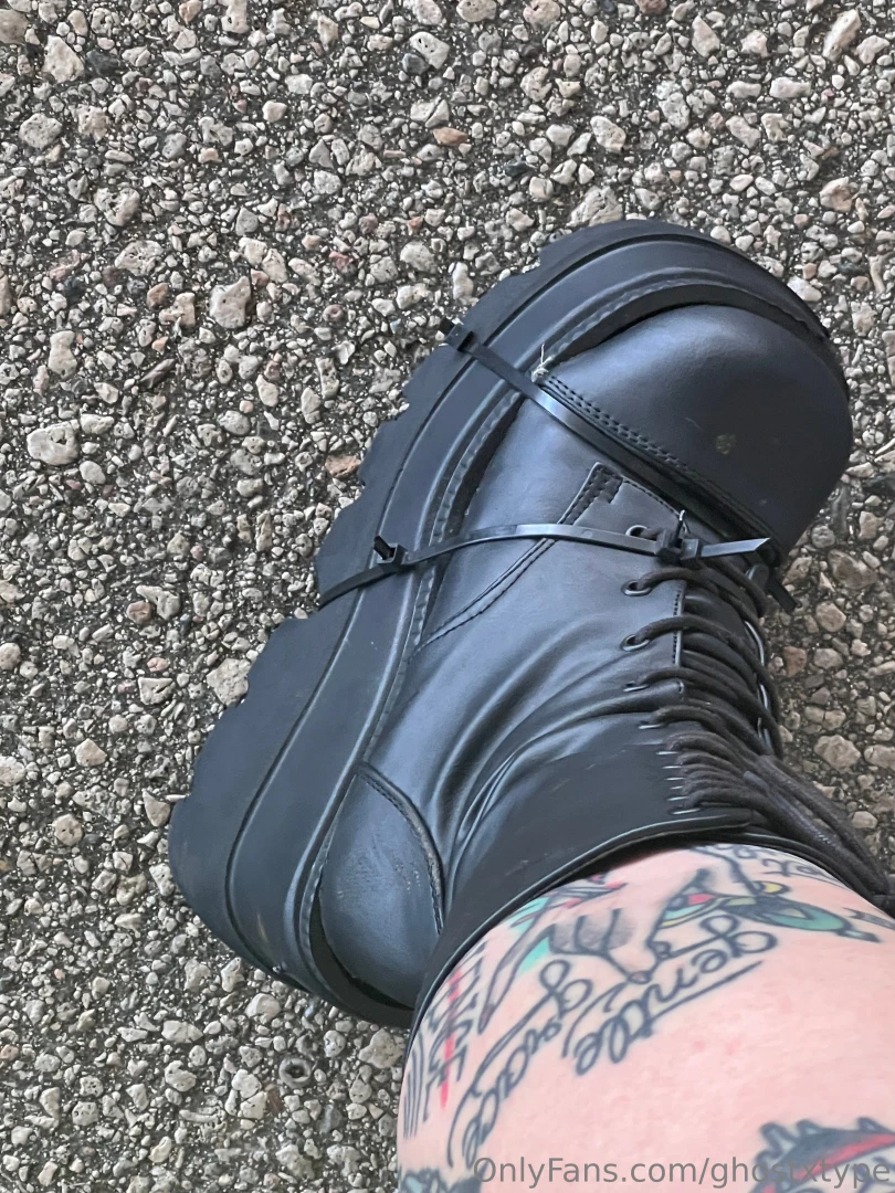 Rockville broke my shoes part 1 