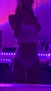 Let me be ur pocket sized gf