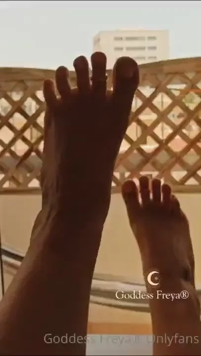 On holiday tanning amp eating fresh seafood part 1 