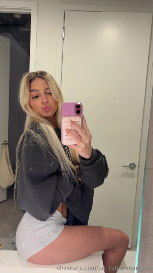 I ll be ur favorite little slut 