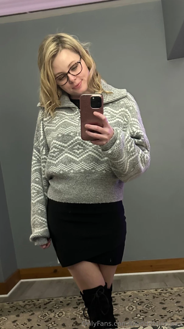 Loving my new skirt part 1 