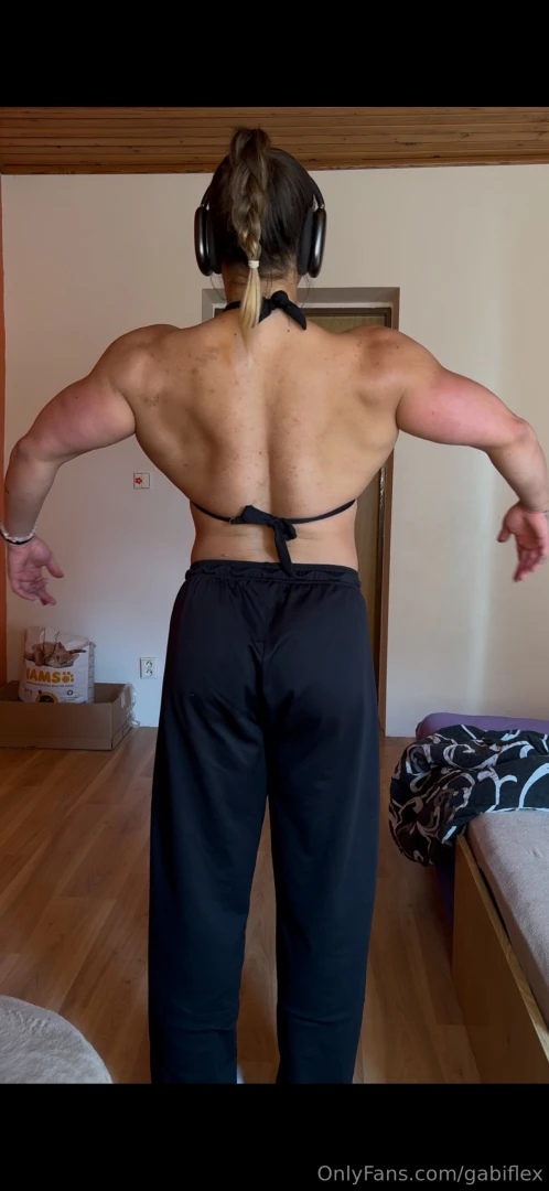 Pump after back day was crazy 