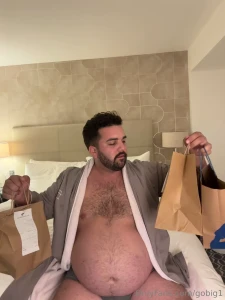 Doublefisting some milkshakes and eating other yummy desserts - check