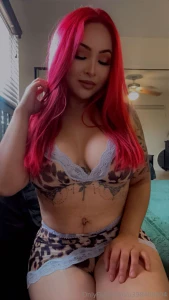 New to the site but looking to make friends and friends to share my